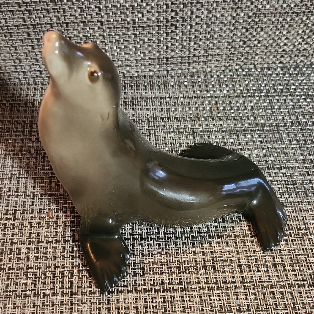 Vintage Lomonosov Porcelain Animal Figurine Seal Made In Ussr